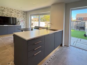 Photo 15- click for photo gallery